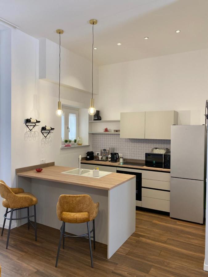 Casa Brezi Apartment ปาแลร์โม ภายนอก รูปภาพ